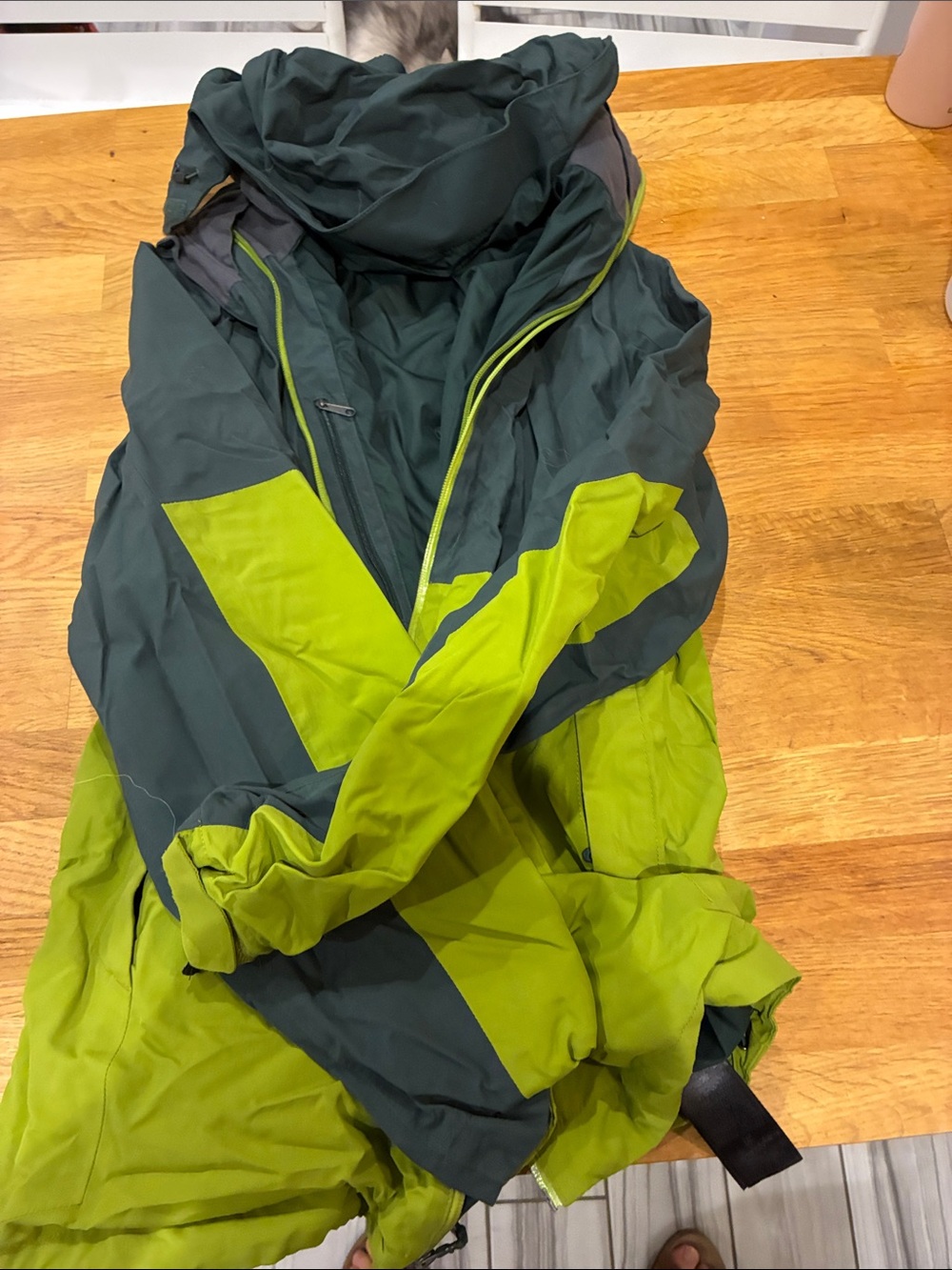 Marmot Men's Ski Jacket Green and Lime